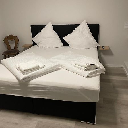 Glessener Braustube Hotell Bergheim  Eksteriør bilde