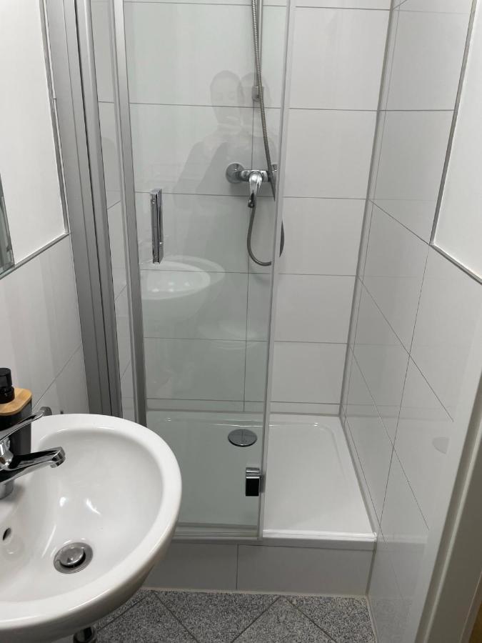 Glessener Braustube Hotell Bergheim  Eksteriør bilde